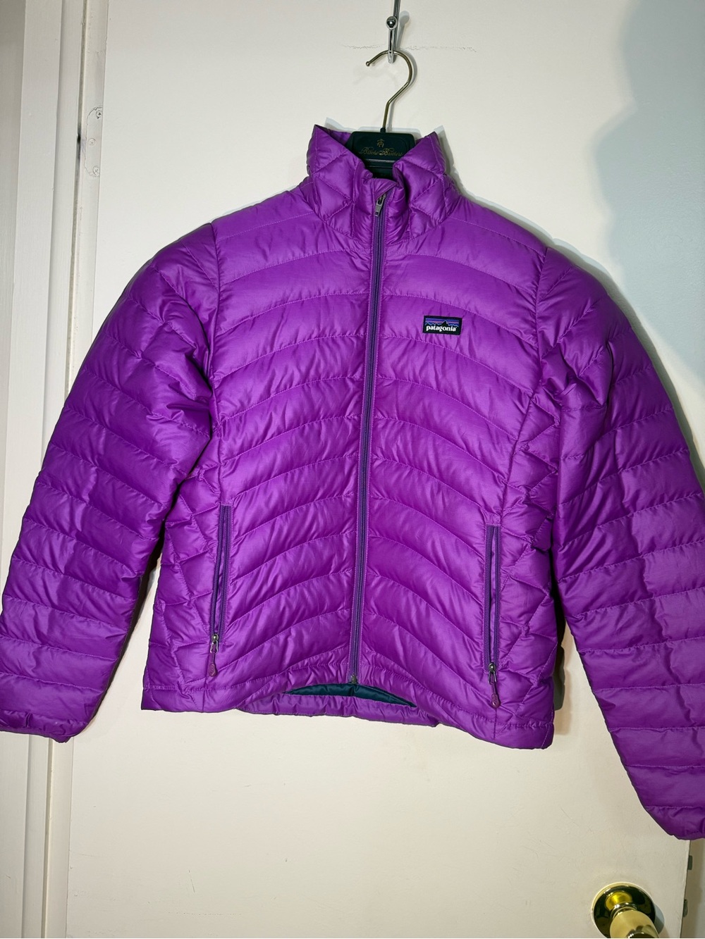 Patagonia Women's Down Sweater Jacket Purple Full Zip Puffer 800-Fill Goose Down